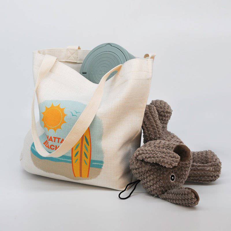 KindTail Cozy Companion Bundle with portable travel pet bowl and water dish for convenient feeding on the go.