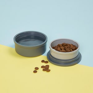 Portable travel &amp; home dog bowl set